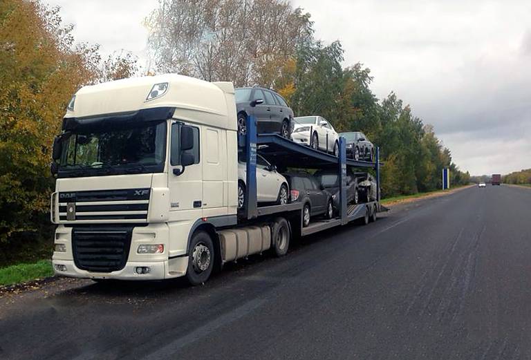 Заказ грузового автомобиля для перевозки вещей : доска, брус из Керамика в Челябинск
