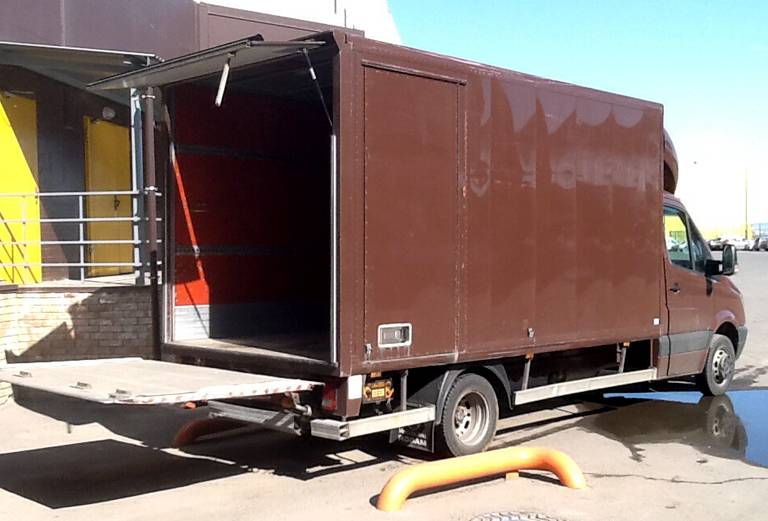 Заказ грузового автомобиля для переезда под ключ из Березников в Новоселицкий